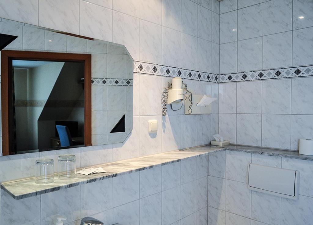 אסן Hotel-Restaurant Schmachtenbergshof מראה חיצוני תמונה