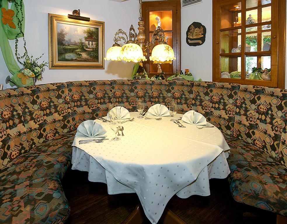 אסן Hotel-Restaurant Schmachtenbergshof מראה חיצוני תמונה